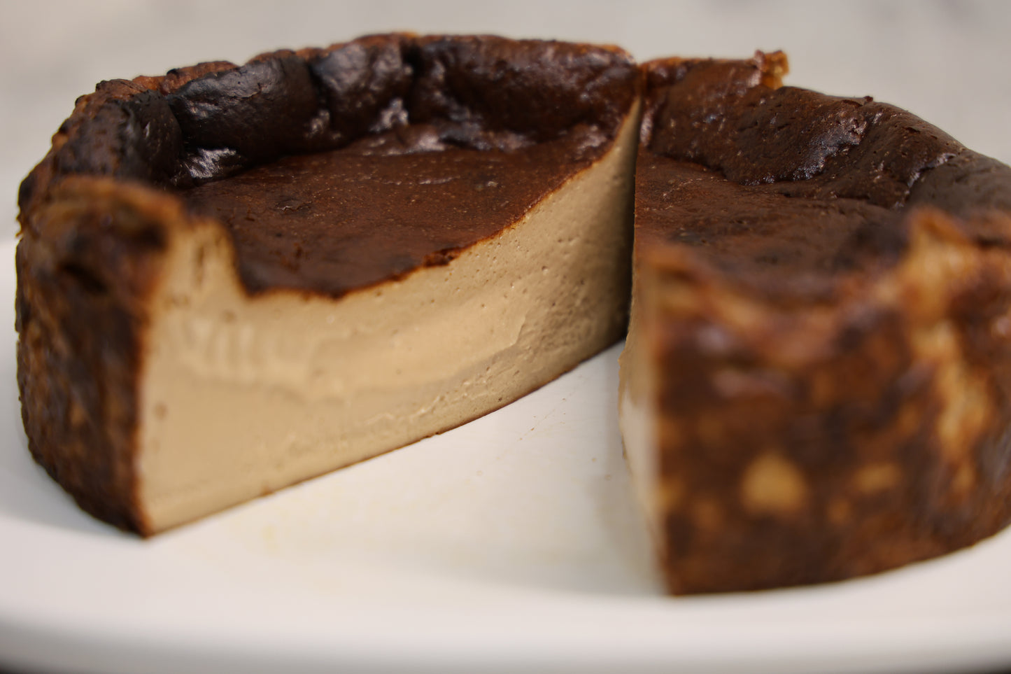 Basque Burnt Cheesecake - Coffee Chocolate