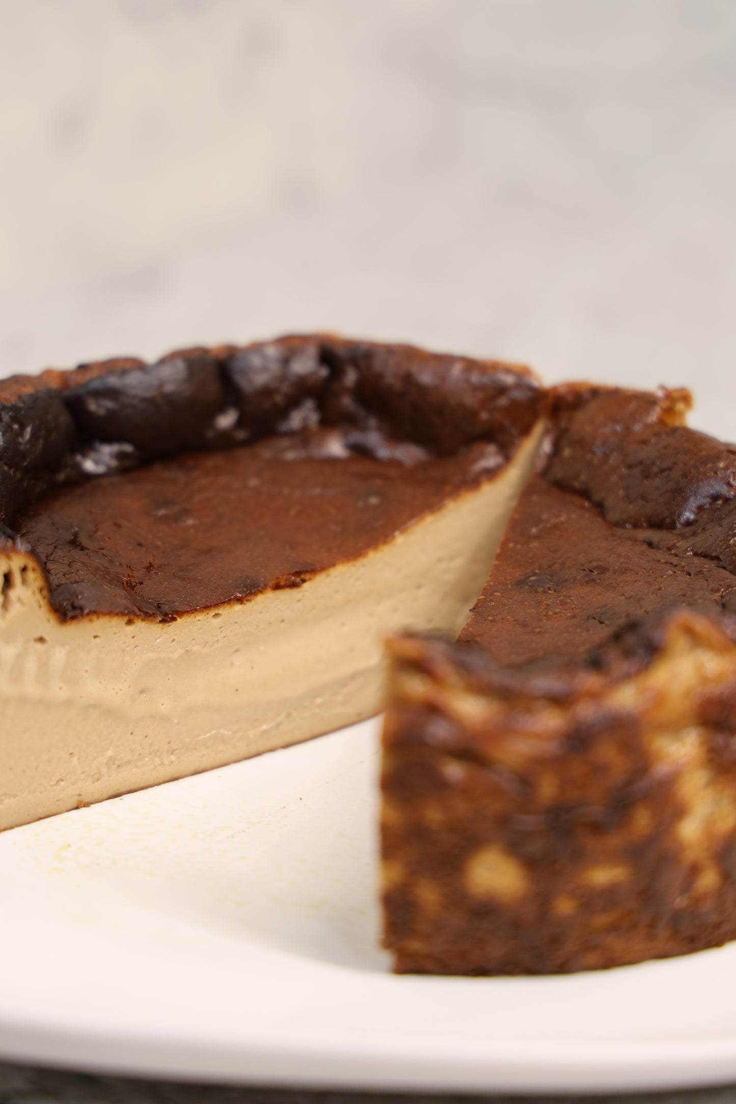 Basque Burnt Cheesecake - Coffee Chocolate