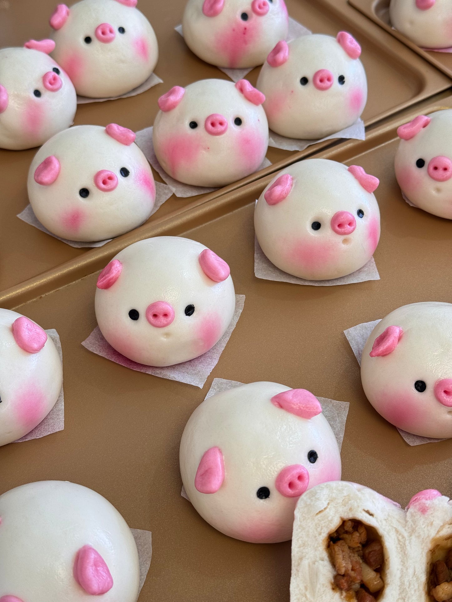 Piggy Braised Pork Bun